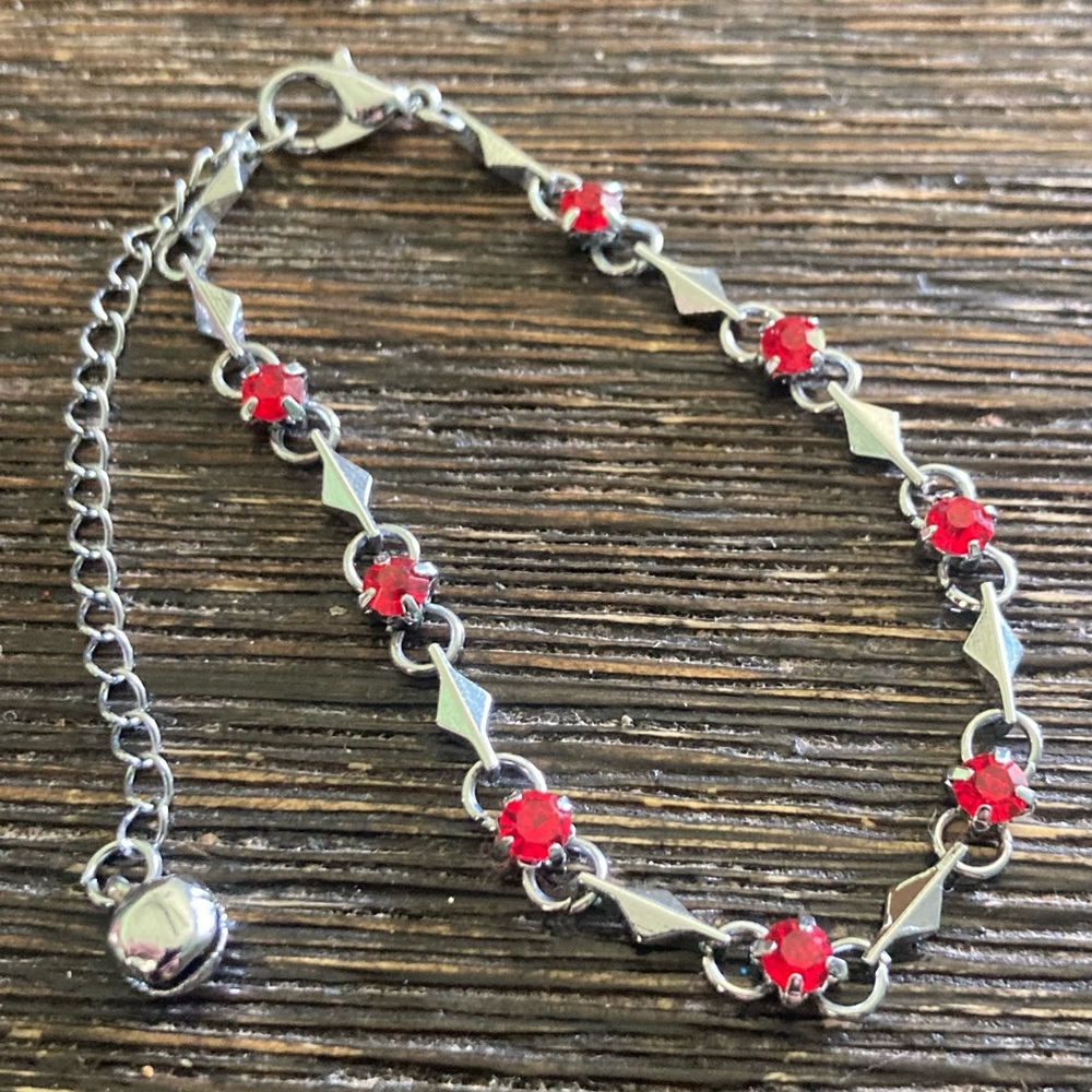 💎 Adjustable Red Rhinestone Charm Bracelet or Anklet